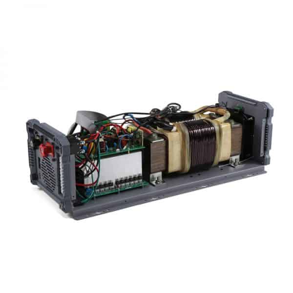 ממיר מתח מכני משולב מטען COSUPER 5000W 24V – רכיב עוצמתי לאנרגיה סולארית, אידיאלי למערכות פוטו-וולטאיות, תחנות כוח סולריות ניידות ומערכות לאנרגיה מתחדשת בקרוואנים; כולל חיווט וגלילים חזקים על בסיס אפור קשיח, לתפעול יעיל בייצור חשמל נקי ושימוש במקורות אנרגיה ירוקה.